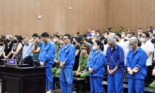 Cựu phó chủ tịch Phú Thọ Hồ Đại Dũng đánh bạc 95 lần hơn 7 triệu USD lãnh 3 năm 6 tháng tù