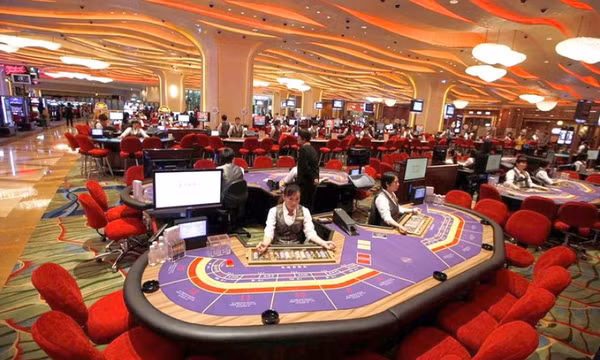 Cho phép người Việt Nam đủ điều kiện vào chơi casino tại một số dự án kinh doanh casino