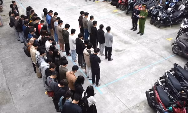 Triệt phá ‘công ty công nghệ’ tuyển 63 người lập trình web cá cược cho đối tác Campuchia