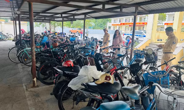 Đồng loạt tổng kiểm tra các điểm trông giữ xe trong và ngoài trường học
