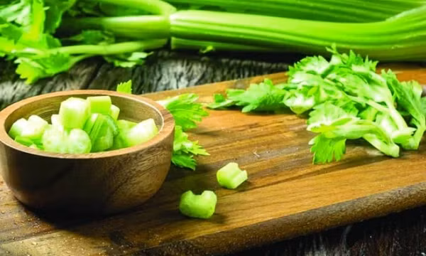 Bạn nên ăn bao nhiêu rau và trái cây mỗi ngày?