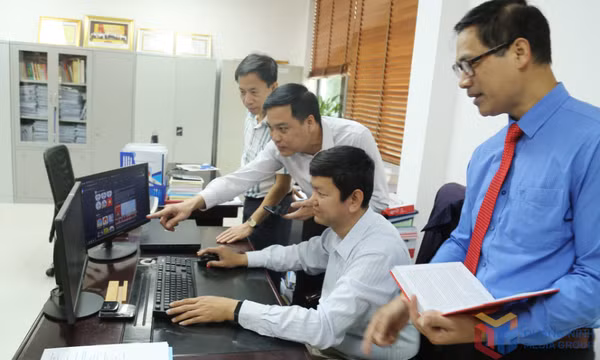 Bài 2: Chuyển đổi số - Lá chắn vững chắc bảo vệ tư tưởng của Đảng