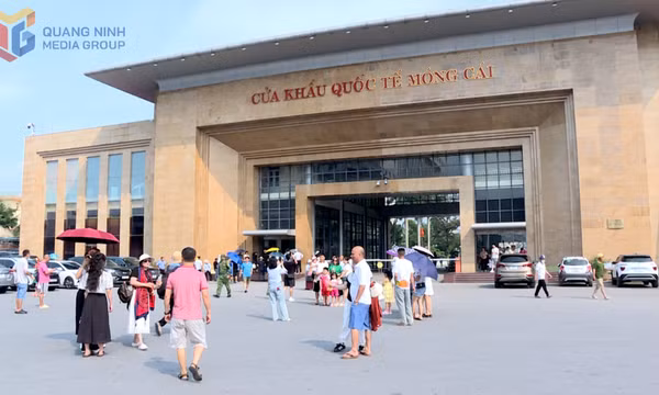 Xây dựng phường Móng Cái 1 trở thành địa bàn vững mạnh, phát triển