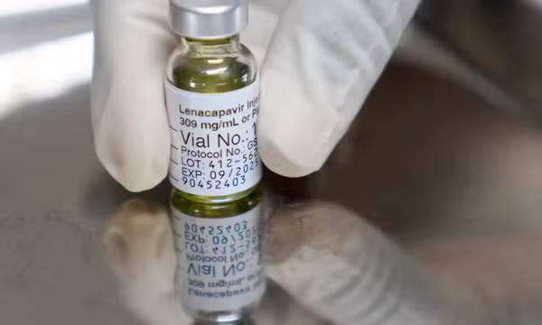 Mỹ phê duyệt thuốc tiêm ngừa HIV