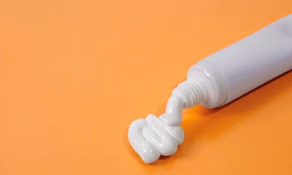 Florua ngừa sâu răng nhưng có hại nếu dùng sai cách?