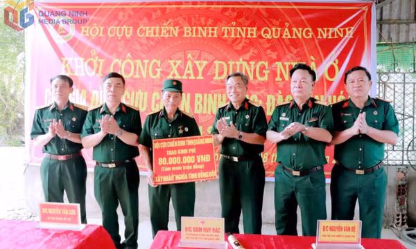 Nghĩa tình mái ấm đồng đội
