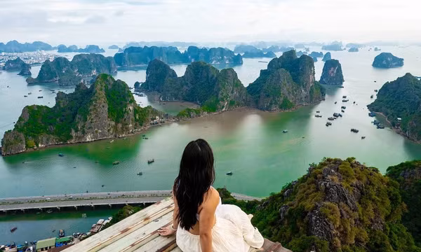 Việt Nam 'chiếm sóng' bảng xếp hạng điểm đến hàng đầu Đông Nam Á