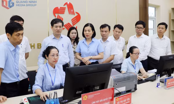Kiểm tra việc vận hành thử nghiệm mô hình chính quyền địa phương 2 cấp  