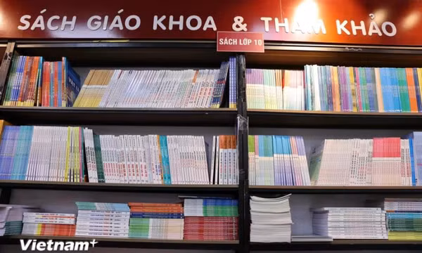 Điều chỉnh chương trình và sách giáo khoa liên quan đến sáp nhập tỉnh, thành