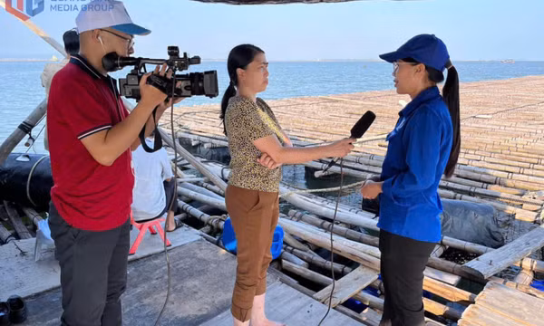 Chuyện về những "cánh tay nối dài" nơi đầu sóng