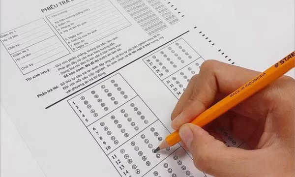 Thi tốt nghiệp THPT 2025: Lưu ý 'vàng' tránh điểm liệt bài trắc nghiệm