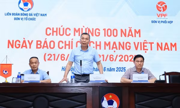 VFF lên tiếng về việc sử dụng cầu thủ nhập tịch cho tuyển Việt Nam