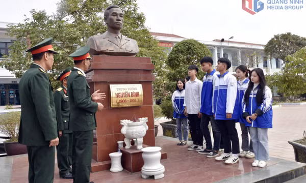 Giáo dục truyền thống cho thế hệ trẻ 