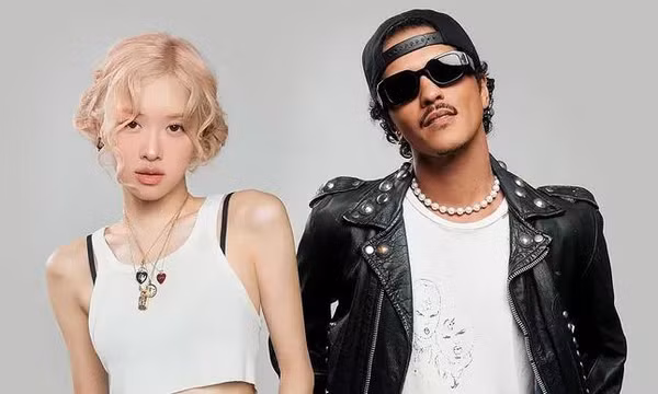 Kỷ lục gây tranh cãi của Rosé (BlackPink)