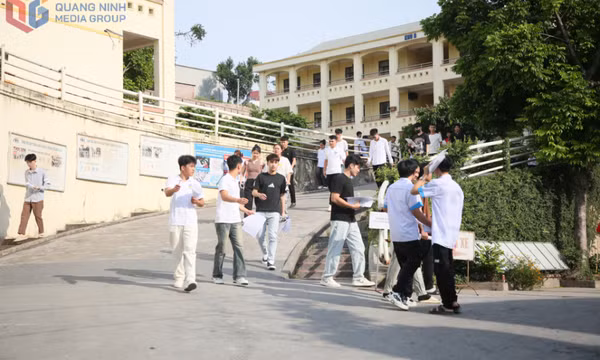 Môn Toán đảm bảo đúng cấu trúc và có tính phân hóa