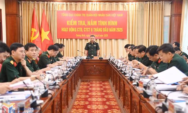 Đoàn công tác Tổng cục Chính trị kiểm tra tại Bộ CHQS tỉnh Quảng Ninh