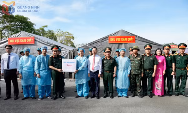 Chính ủy Quân khu 3 kiểm tra thực hiện "Chiến dịch 500 ngày đêm" tại Quảng Ninh