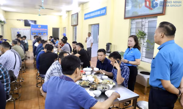 Công đoàn TKV: Điểm tựa vững chắc của thợ mỏ 
