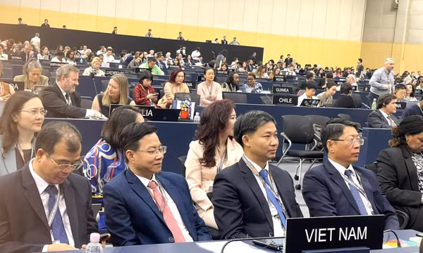 Đoàn công tác Quảng Ninh tham dự Kỳ họp lần thứ 48 của Ủy ban Di sản Thế giới UNESCO