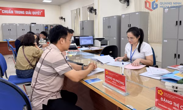 "Đòn bẩy" cho hạ tầng số 
