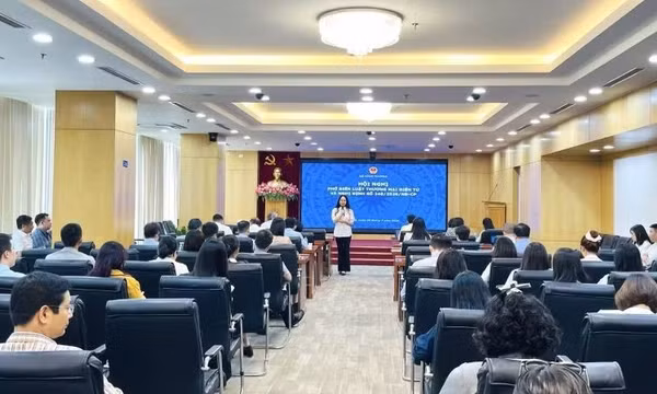 Phổ biến Luật Thương mại điện tử và Nghị định số 248/2026/NĐ-CP