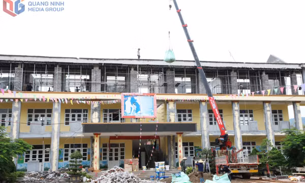 Tăng tốc hoàn thiện các trường nội trú nơi biên giới
