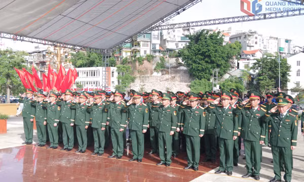 Bộ CHQS tỉnh Quảng Ninh tri ân các Anh hùng liệt sĩ nhân kỷ niệm 79 năm Ngày Thương binh - Liệt sĩ