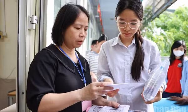 Lịch nộp lệ phí đăng ký xét tuyển đại học năm 2026 theo tỉnh, thành phố