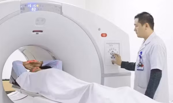 Đề xuất bảo hiểm y tế chi trả chụp PET/CT cho bệnh nhân ung thư 