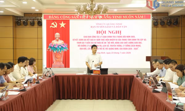 Đổi mới, nâng cao chất lượng công tác lý luận chính trị