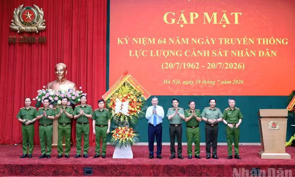 Phát huy vai trò lực lượng nòng cốt trong xây dựng xã hội kỷ cương, an toàn