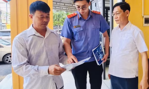 Đồng hành cùng trẻ em yếu thế