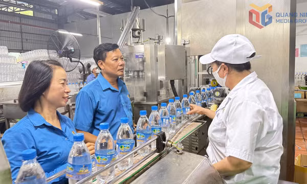 Cùng vun đắp quan hệ lao động hài hòa