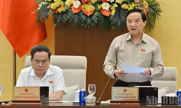 Thể chế hóa chủ trương của Đảng về đổi mới, nâng cao chất lượng công tác phổ biến, giáo dục pháp luật