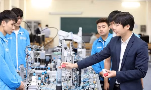 Đề xuất tăng mức trợ cấp cho người học đại học, giáo dục nghề nghiệp theo mức lương cơ sở