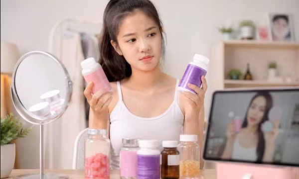 Người dưới 18 tuổi có nên uống collagen?