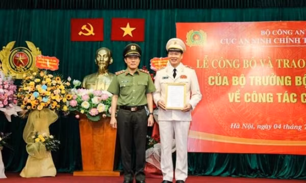Thiếu tướng Vũ Hồng Văn làm Cục trưởng Cục An ninh chính trị nội bộ