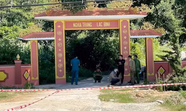Điều tra nguyên nhân hai cha con chết cháy ở nghĩa trang
