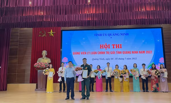 Hội thi giảng viên lý luận chính trị giỏi tỉnh Quảng Ninh năm 2022: Nâng cao chất lượng giáo dục lý luận chính trị