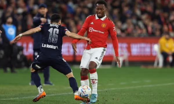 Ajax nhắm người của Man Utd