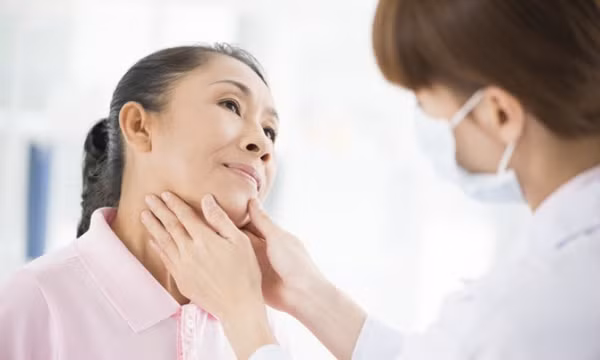 Phụ nữ mắc bướu giáp đa nhân có nguy hiểm?