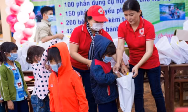 Hoạt động từ thiện phải mở sổ kế toán, minh bạch thông tin