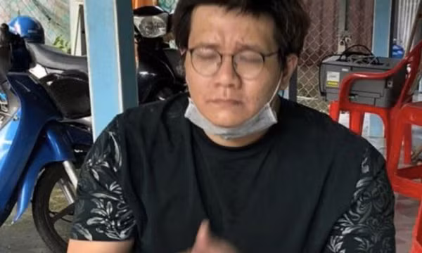 Nhâm Hoàng Khang phủ nhận tống tiền chủ sàn T-Rex