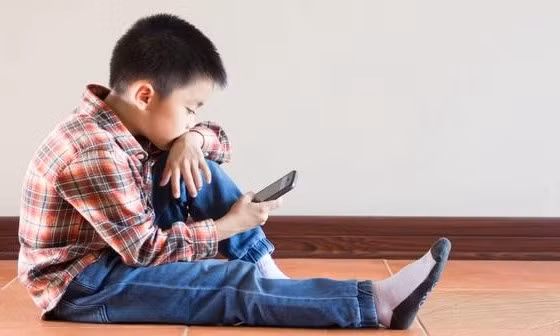 Nhật Bản phát triển ứng dụng ngăn trẻ gửi ảnh khỏa thân cho người lạ