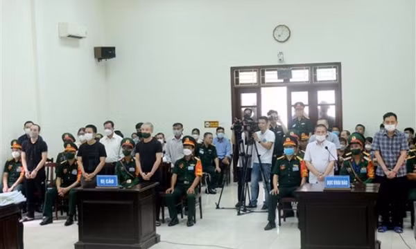 Vụ buôn lậu xăng: Hai cựu Thiếu tướng Cảnh sát biển lãnh 27 năm tù