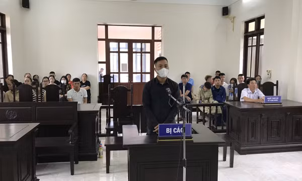 Lĩnh án 4 năm 6 tháng tù do gây tai nạn giao thông đường bộ