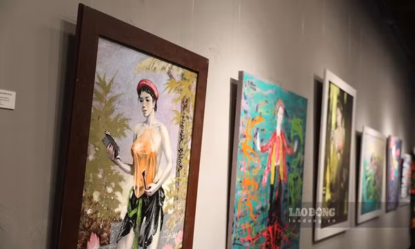 Bi kịch "cảnh nóng" của Kiều và nỗi khổ "phồn thực" của Hồ Xuân Hương