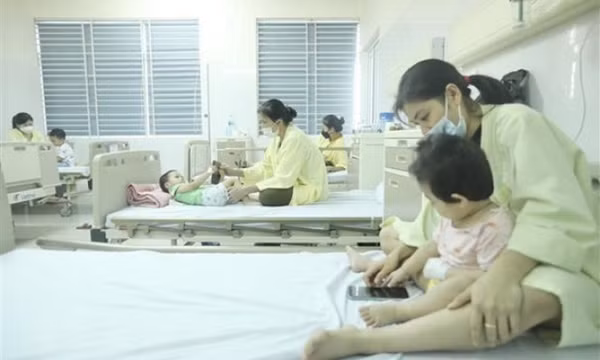Tự ý dùng Tamiflu điều trị cúm sẽ tăng nguy cơ đề kháng thuốc