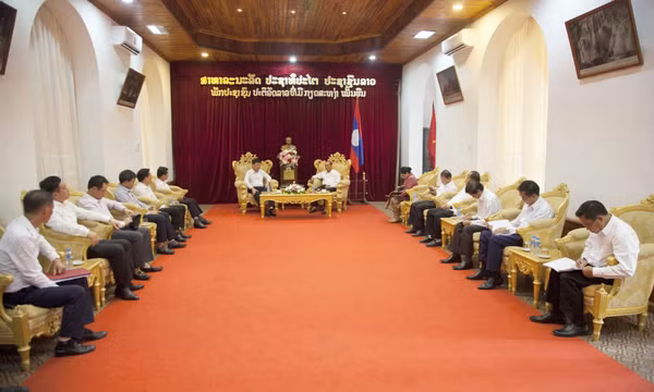 Đoàn công tác tỉnh Quảng Ninh chào xã giao lãnh đạo tỉnh Luông Pha Băng (Lào)