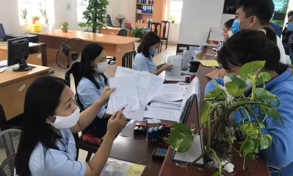 Nghỉ dưỡng sức sau khi nghỉ thai sản, tính đóng BHXH thế nào?